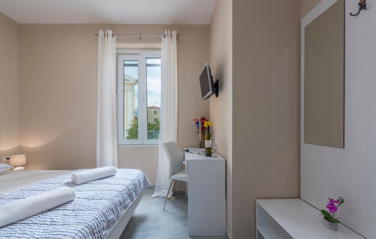 Roberto Rooms Poreč Exterior foto